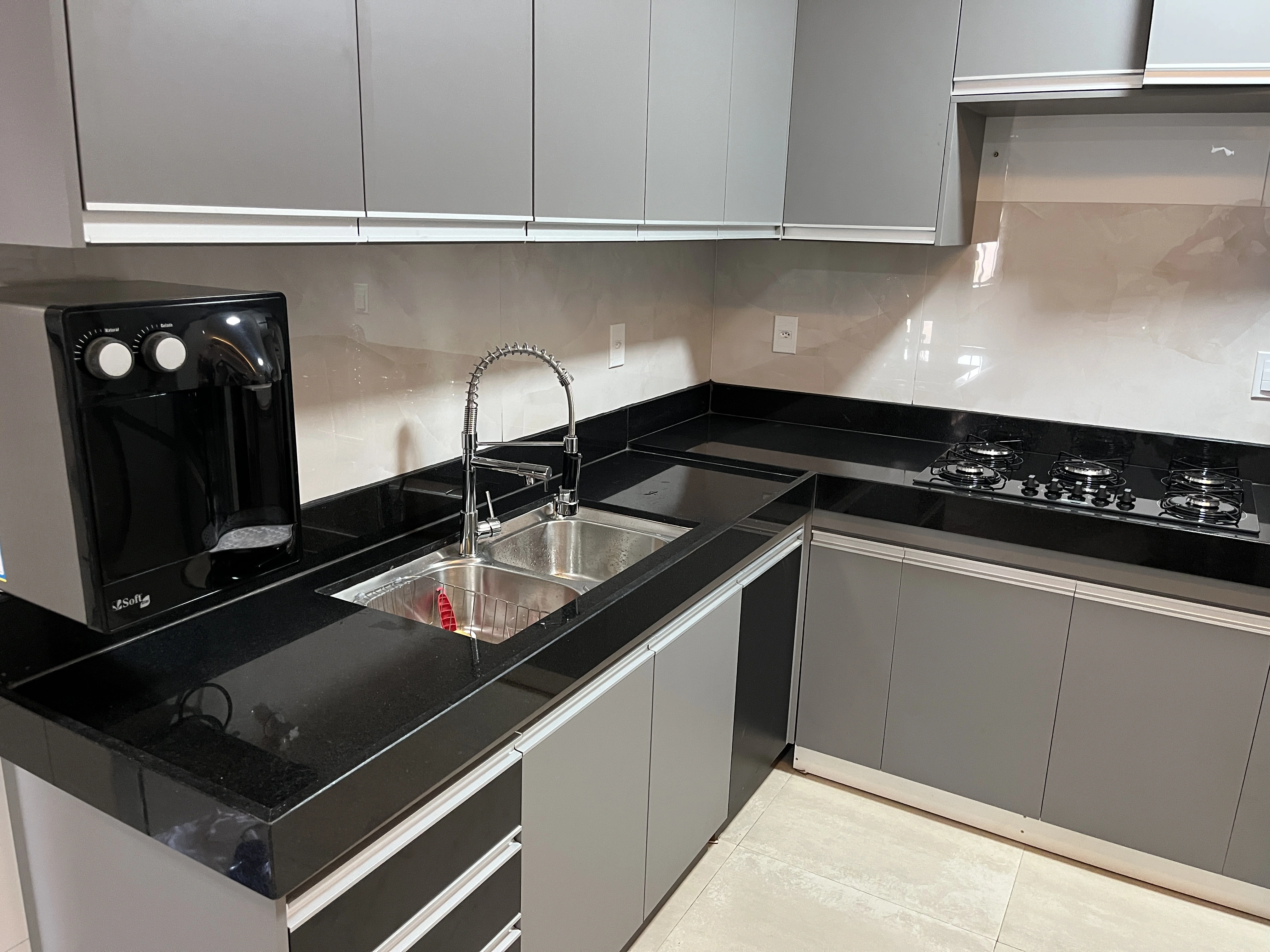 Cozinha em Preto São Benedito - Imagem 2