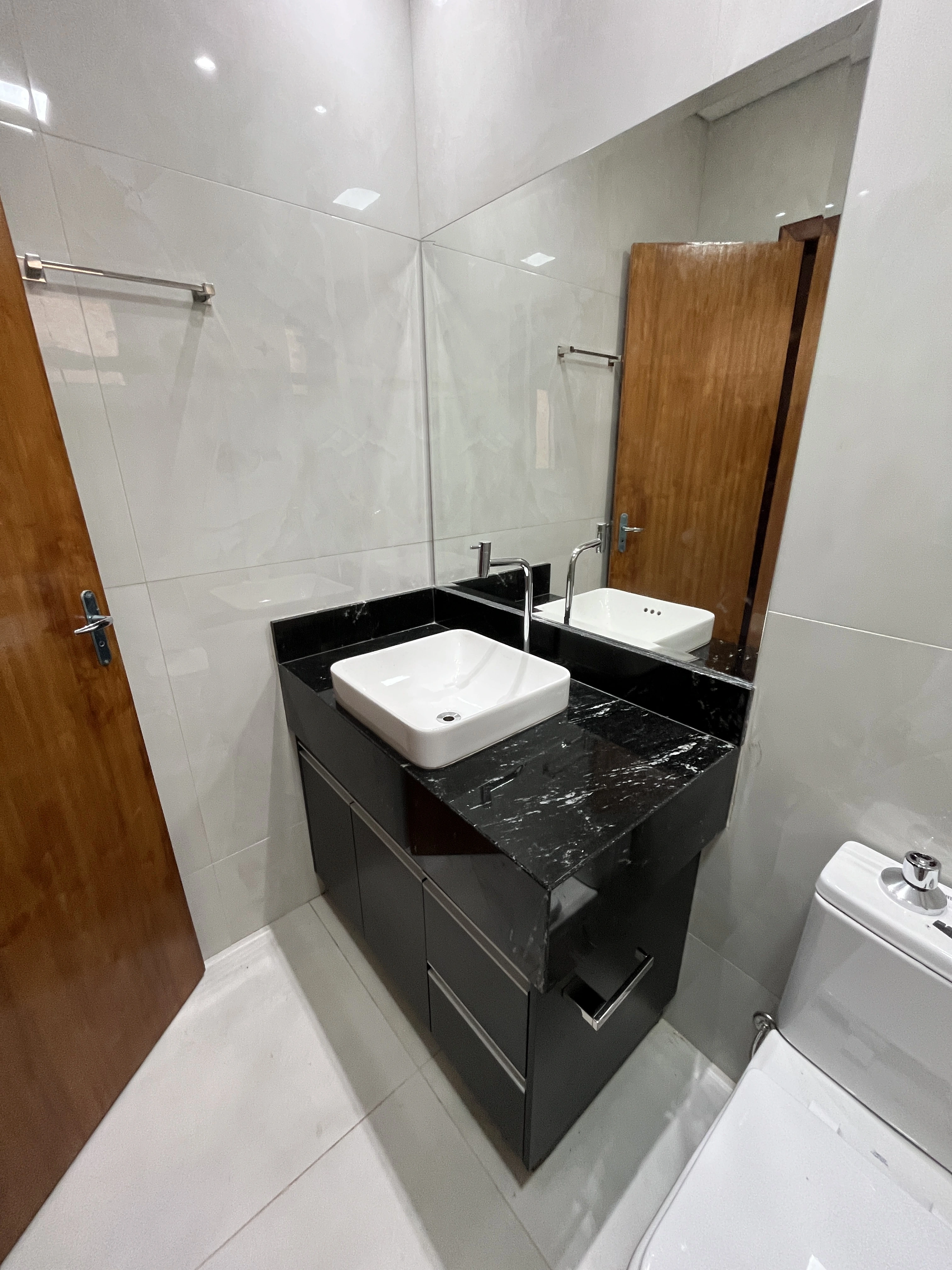 Lavatório em Preto Via Láctea - Imagem 2